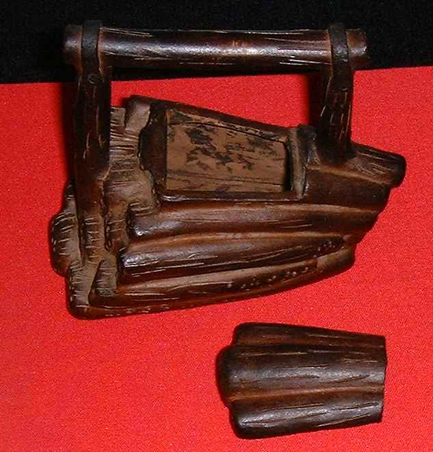 Bamboo design clay tea cup (Side view)